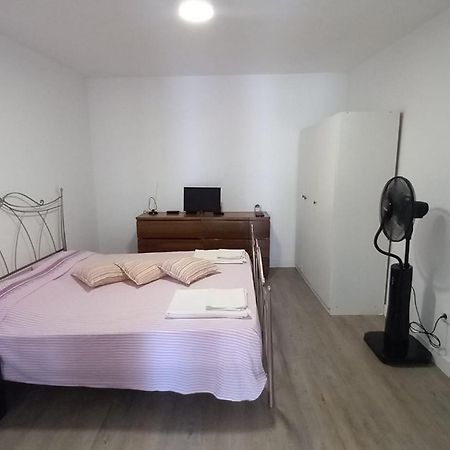 Alvito Guest House - Comfortable Room With Private Bathroom Lisboa Extérieur photo